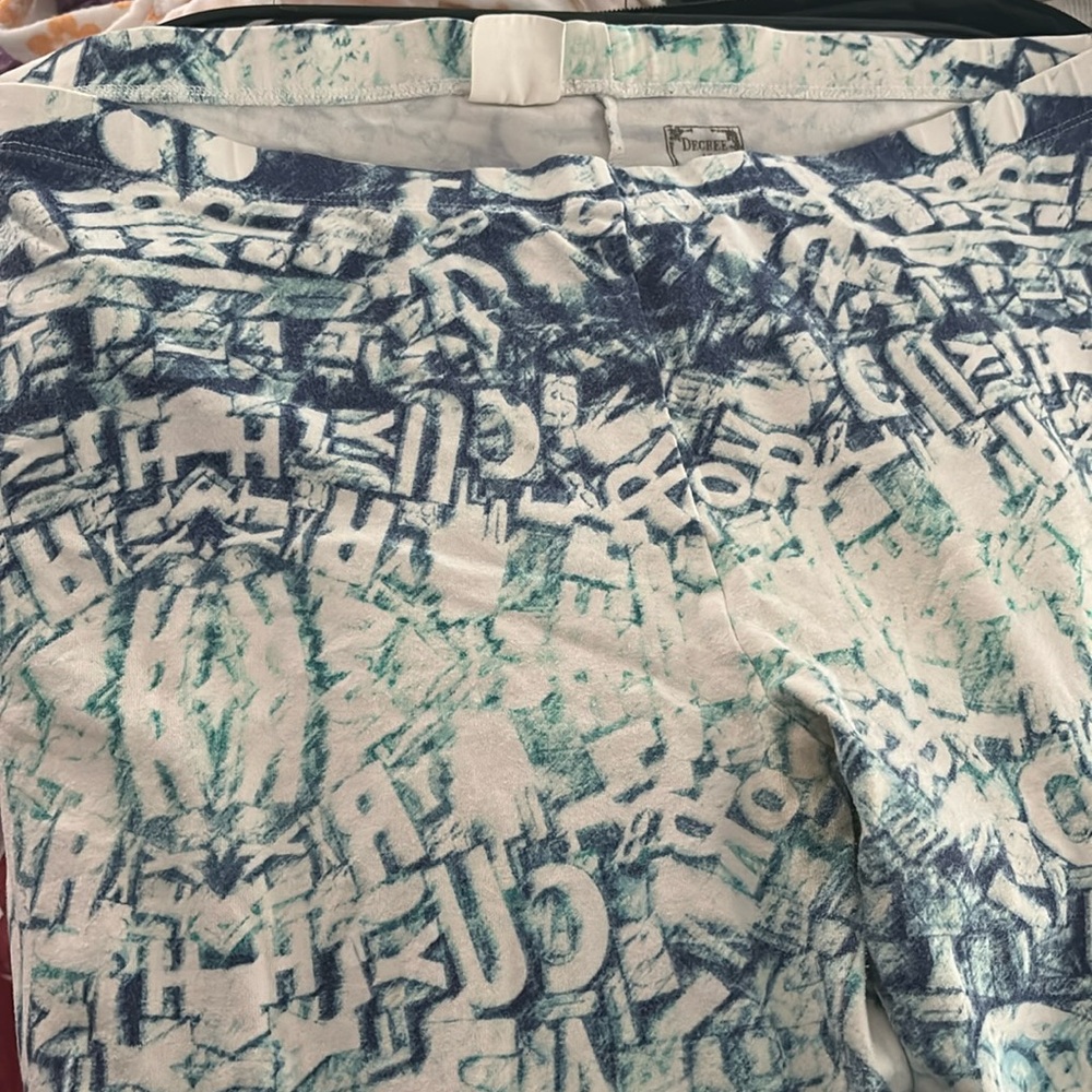 Decree printed leggings